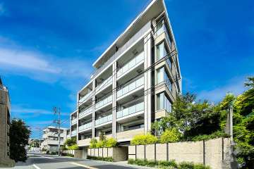 パークホームズ自由が丘_外観（南西側から）