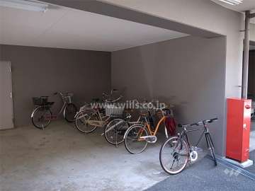 駐輪場（屋内）