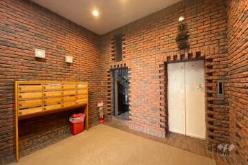 エントランスホール