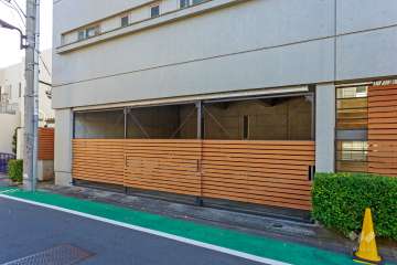 敷地内駐車場（屋内平面式）