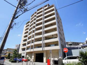 宝塚南口アーバンライフの外観（北東側から）