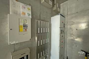 宅配ボックスと共用ポスト