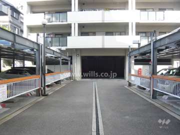 敷地内駐車場（機械式）