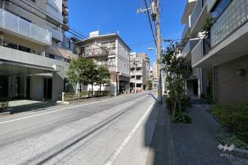 敷地南西側の前面道路