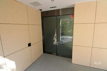 駐輪場の出入口