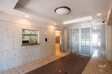 エントランスホール