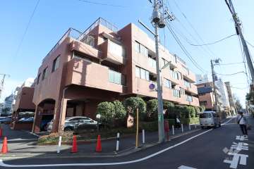 朝日自由が丘マンションの外観（北西側から）