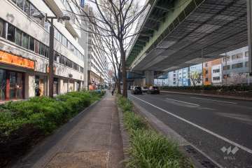 敷地北側前面道路（東側から）