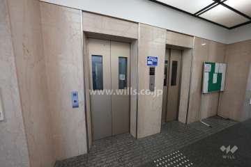 エレベーターは2基あります。