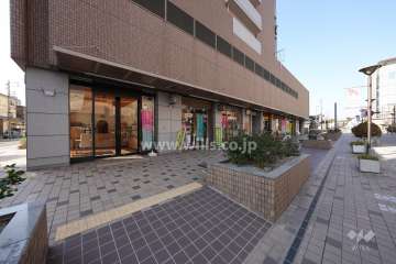 伊丹みやのまち3号館の1階東側の店舗