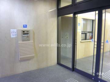 エントランスホール（オートロック付き）