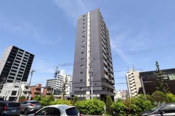 .エステムプラザ名古屋UXの外観（西側から）
