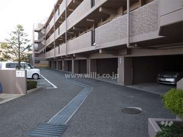 敷地内駐車場（平面式）