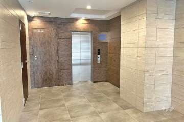 エントランスホール