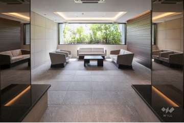 エントランスラウンジ