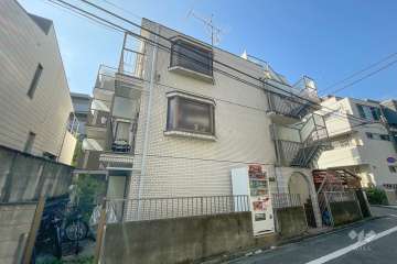 スカイコート池尻の外観（北東側から）