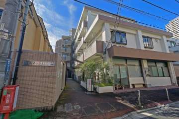 ダイホープラザ千歳烏山Ａ棟の外観（北側から）