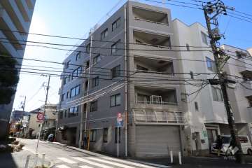 ビエノルースの外観(北東側から)