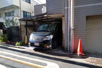 敷地内駐車場（屋内平面式）