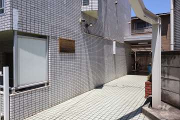 エントランスアプローチ