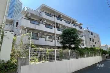 トップ二子玉川第2の外観（北側から）　