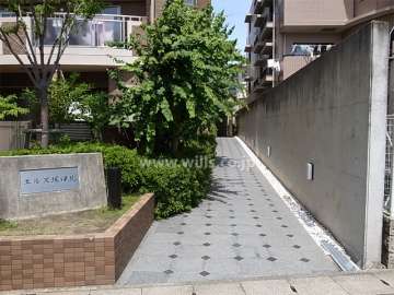 エントランスアプローチ