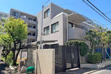 サンリーノ経堂の外観(北東側から)