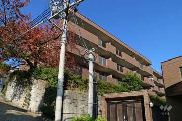 ギャラリーコート雲雀丘花屋敷壱番館の外観