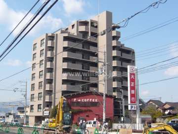 フェルティパーク伊丹昆陽の外観（南東側から）