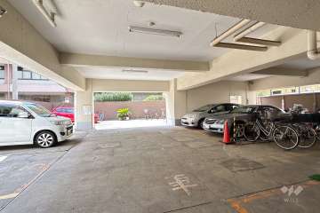 敷地内駐車場（屋内平面式・屋外平面式）