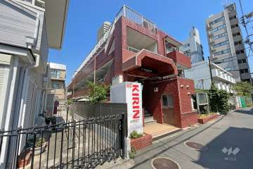 ユースフル駒沢大学の外観（北西側から）