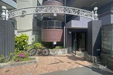 エントランスアプローチ