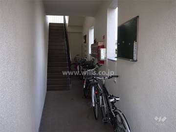 エントランスホール