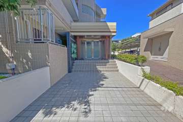 エントランスアプローチ