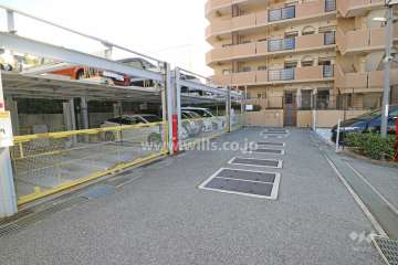 敷地内駐車場（屋外機械式）