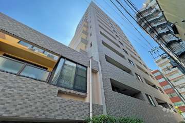 トゥールロワイヤル三軒茶屋の外観（北西側から）