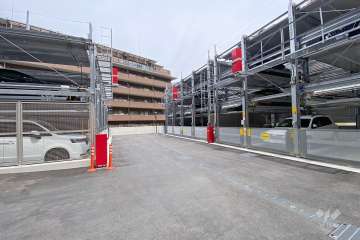 敷地内駐車場（屋外機械式）　　　