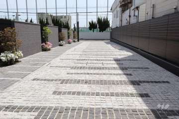 エントランスアプローチ