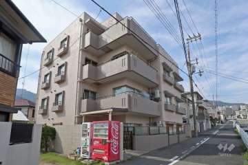 篠原リッチライフ弐番館の外観（南側から）