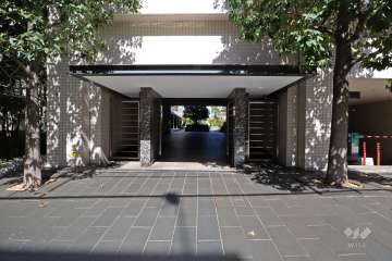 エントランスアプローチ