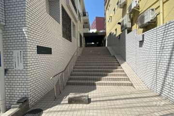 エントランスアプローチ