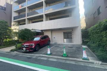 敷地内駐車場（屋外平面式）