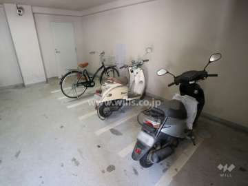 バイク置場
