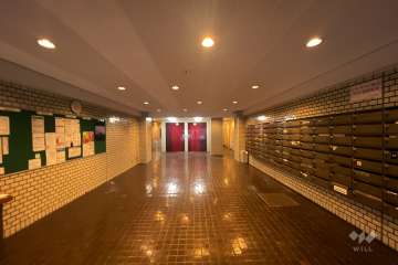 エントランスホール