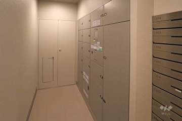 宅配ボックスと共用ポスト