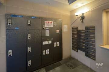 宅配ボックスと共用ポスト