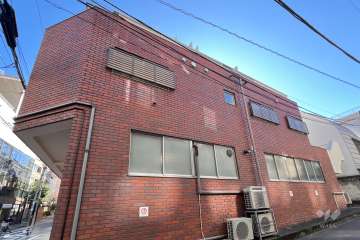 メゾン目白の外観（北西側から）