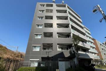 メイクスデザイン高田馬場の外観（南西側から）