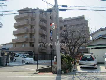 アズループレシオの外観（北西側から）