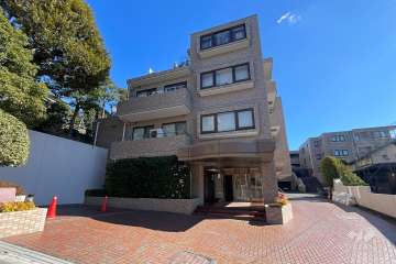 エンブレム下落合